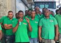 Choferes de ruta Villa Altagracia-Santo Domingo denuncian regidor los amenaza de muerte
