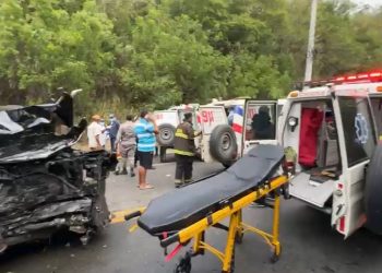911 coordina asistencia de tres personas resultaron heridas en choque de yipetas en Puerto Plata