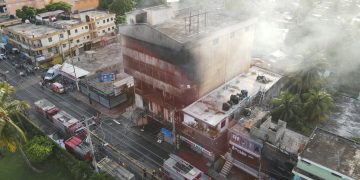 Sistema 911 coordina asistencia ante incendio en establecimiento comercial en Herrera