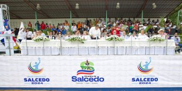 Alcalde de Salcedo encabeza inauguración de los Juegos Municipales 2024
