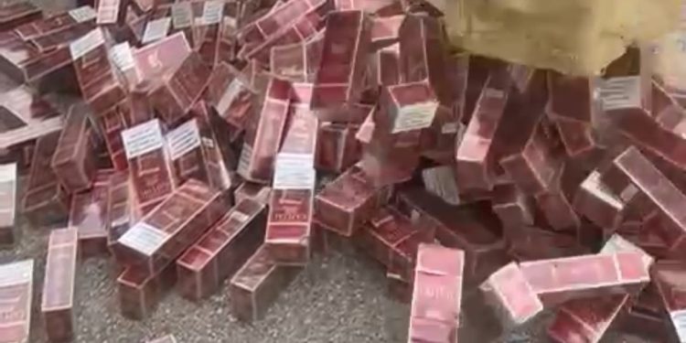 Detienen mujer con 40 mil unidades de cigarrillos en Comendador