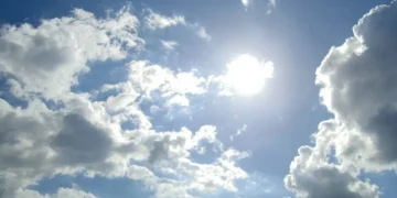 Jueves soleado en gran parte del país con aguaceros en horas de la tarde