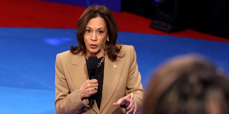 Kamala Harris “exploradores europeos propagaron enfermedades, robaron tierras e iniciaron ola de violencia”