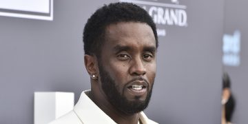 Diddy enfrenta nueva demanda que lo acusa de agredir sexualmente a niño de 10 años
