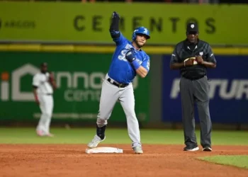 Tigres del Licey derrotaron 4-3 a las Estrellas y se ponen a medio del segundo puesto