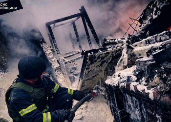 Rusia inicia ataque aéreo contra Kiev; defensa ucraniana asegura repelió primeros misiles