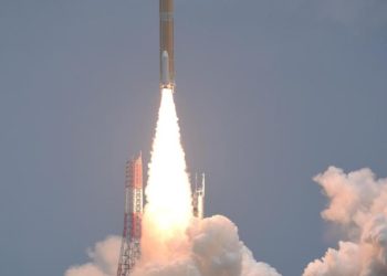 Japón lanza con éxito su cohete insignia H3 que transportaba un satélite de comunicaciones