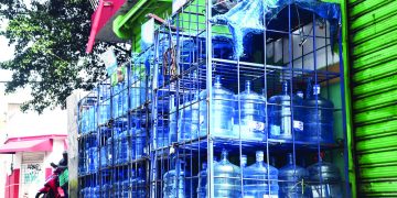 Este domingo iniciarán operativos para retirar botellones de agua expuestos al sol