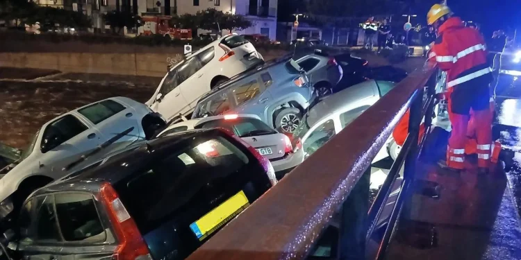 Reportan inundaciones en el municipio de Cadaqués en España