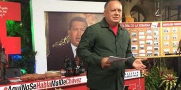 Diosdado Cabello amenazó con encarcelar a González Urrutia si regresa a Venezuela para juramentarse como presidente