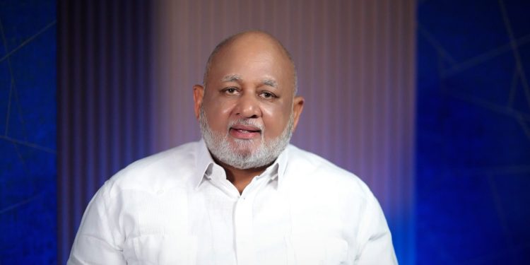 Roberto Fulcar propone utilizar clases virtuales creadas durante pandemia para evitar la pérdida de clases ante emergencias climáticas