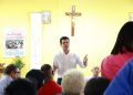 Wellington Arnaud se reúne con residentes en Los Ciruelitos y el Hoyo de Bartola