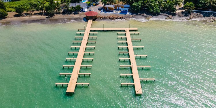 Autoridad Portuaria aclara condiciones del muelle de Miches tras fuertes oleajes