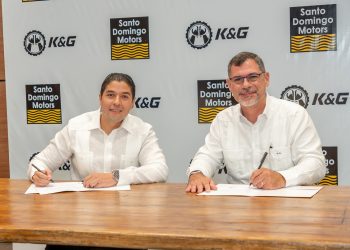 Santo Domingo Motors e Importadora K&G sellan alianza para comercializar neumáticos y baterías