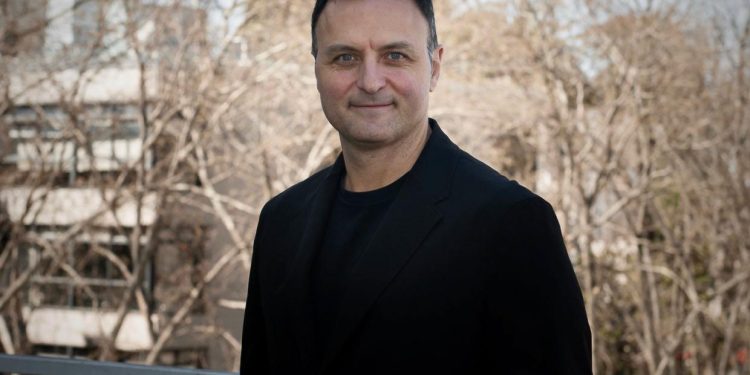 “Gobernicar”, el kamasutra del poder de Daniel Ivoskus que analiza la construcción de liderazgo a través de la comunicación