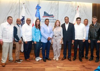 Eligen a Junior Santos nuevo presidente de la MGSD
