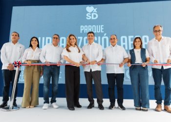Banco Popular y Alcaldía del Distrito Nacional inauguran el parque Aesa