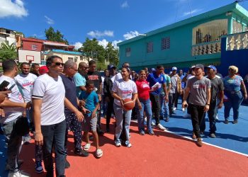 "Limpiemos el Barrio" llega al sector Los Restauradores, en Sabana Perdida SDN”