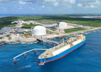 AES Dominicana trabaja para normalizar las operaciones terminal AES Andrés