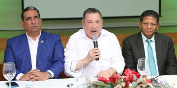 COOPNAMA inicia celebración de la semana del Maestro