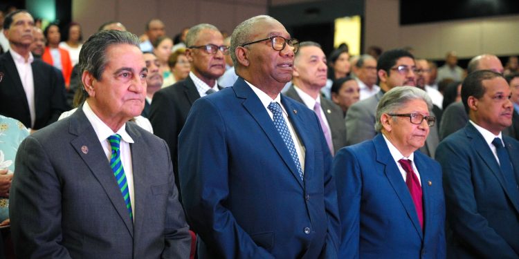 UASD lanza moderna plataforma tecnológica para la gestión del postgrado