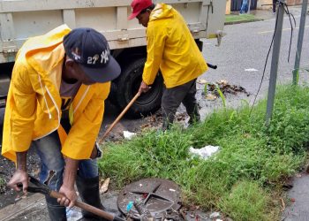 Alcaldía del Distrito Nacional intensifica operativos de limpieza por incidencia de lluvias