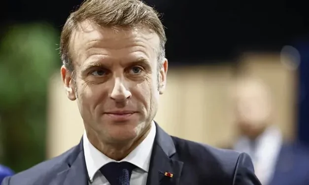 "Fueron los haitianos los que destruyeron Haití", dice presidente de Francia, Macron