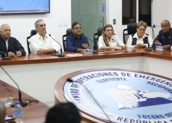 Abinader reunión COE: "lo importante es la prevención"