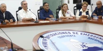 Abinader reunión COE: "lo importante es la prevención"