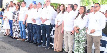 Senador Ricardo de los Santos encabeza actividades en Sánchez Ramírez