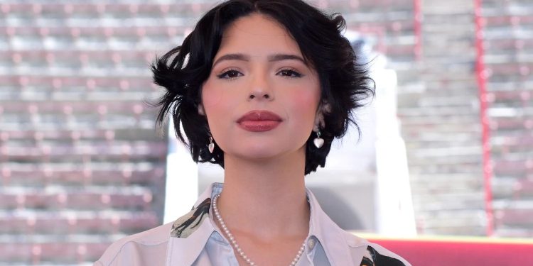 Ángela Aguilar es nombrada “Mujer del Año 2024″; internautas enfurecen