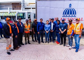 Plan Social también despliega equipos tras inundaciones en Mao- Valverde