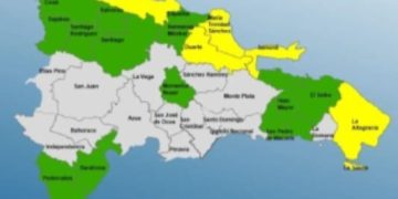 18 demarcaciones bajo alerta por zona de disturbio al norte y una vaguada, según COE