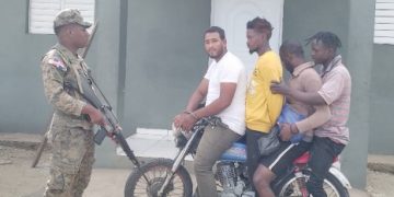 Ejército envía a la justicia a otro traficante de indocumentados