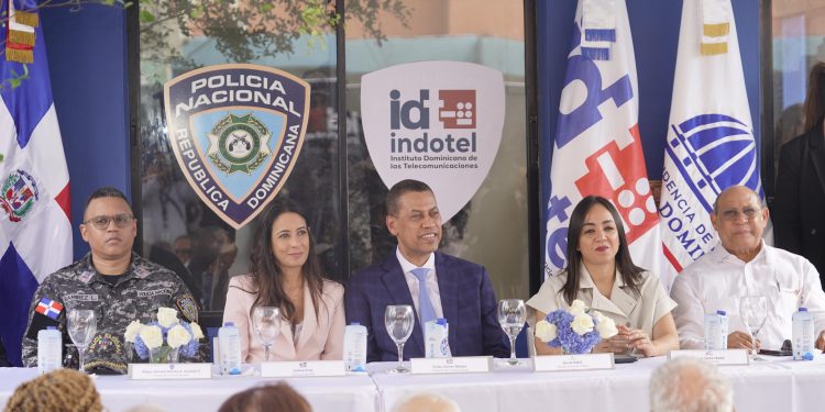 INDOTEL inicia primera fase del proyecto “Destacamentos Conectados” en Cristo Rey
