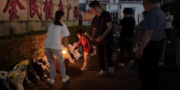 El régimen de China censuró el atropello masivo a las afueras de un estadio que dejó al menos 35 muertos