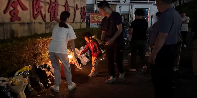 El régimen de China censuró el atropello masivo a las afueras de un estadio que dejó al menos 35 muertos