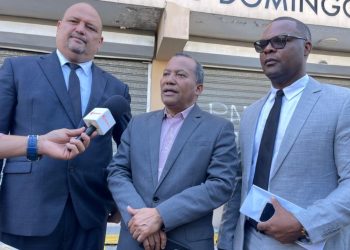 Posponen audiencia contra Carlos Peña por difamación a empresario