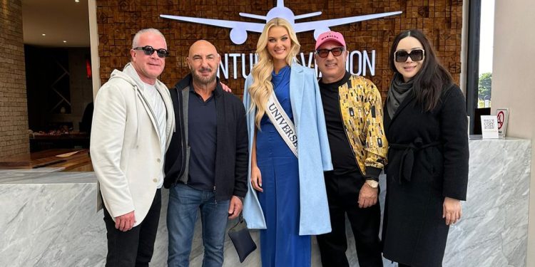 George Nader se propone realizar Miss Universo 2025 en República Dominicana