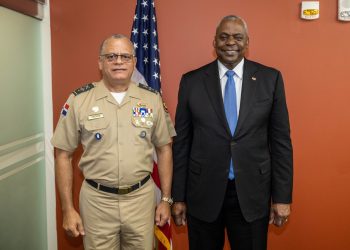 Ministro defensa de RD participa en juramentación nuevo jefe del Comando Sur de EE.UU.