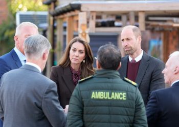 Unos encapuchados asaltan el castillo de Windsor mientras dormían el príncipe Guillermo y Kate Middleton