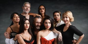 Amor de don Perlimplín con Belisa en su jardín cautiva al público dominicano en su estreno