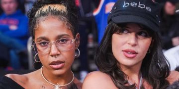 Tokischa junto a Nathy Peluso en el juego de los Knicks en MSG ¿Se avecina colaboración?