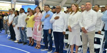 Vicepresidenta Raquel Peña y Ministro Kelvin Cruz reinauguran Polideportivo de Pedro Brand
