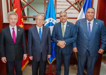 Parlacen y Asamblea Popular China refuerzan lazos en importante reunión para fortalecer cooperación bilateral y parlamentaria