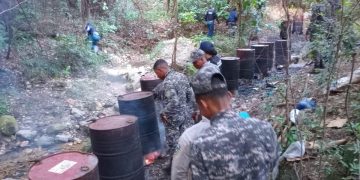 Autoridades desmantelan laboratorios de Triculi en Azua