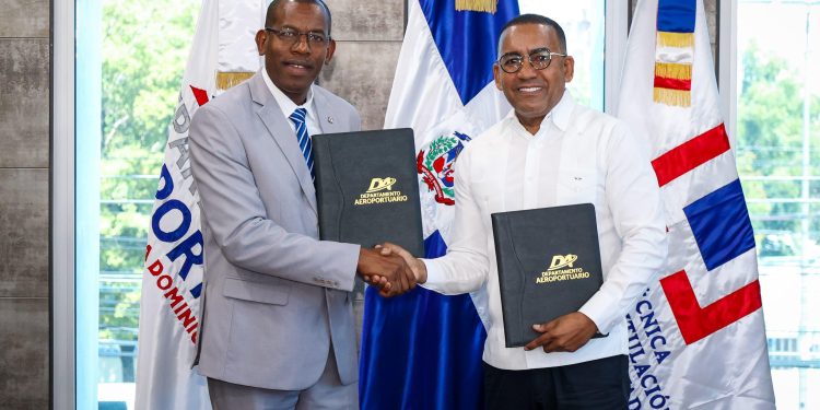 DA acuerda con Titulación agilizar proceso de ocupantes de terrenos aeropuerto internacional Pedernales