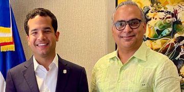 Ex aspirante alcalde de Santiago Jeffrey Infante se reúne con Omar Fernández