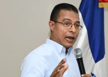 “Gobierno de Abinader entrega bonos navideños, otros entregaban cajas denigrantes”, dice Miguel Camacho