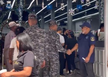 Dirección Regional SDN despliega dispositivo de seguridad en zonas comerciales por Black Friday